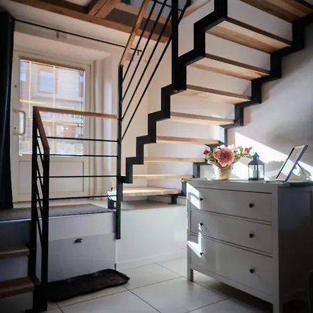 451 Apartment *
