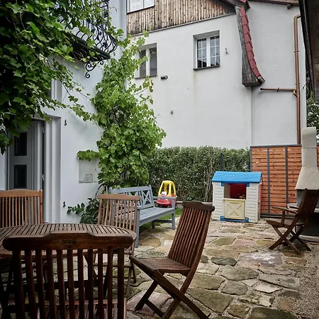 451 Apartment